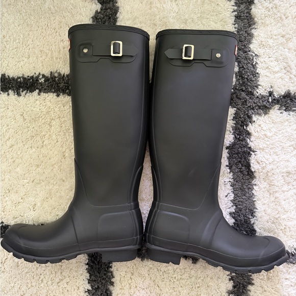 Hunter Classic Black Waterproof Boots - size 8 - Black - Picture 4 of 9